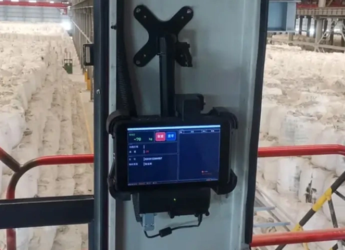 Emdoor EM-I86H Tablet ускоряет складские операции